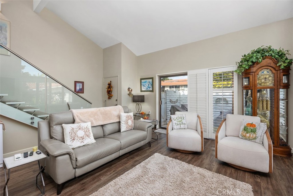 MLS #OC25250758 image #8