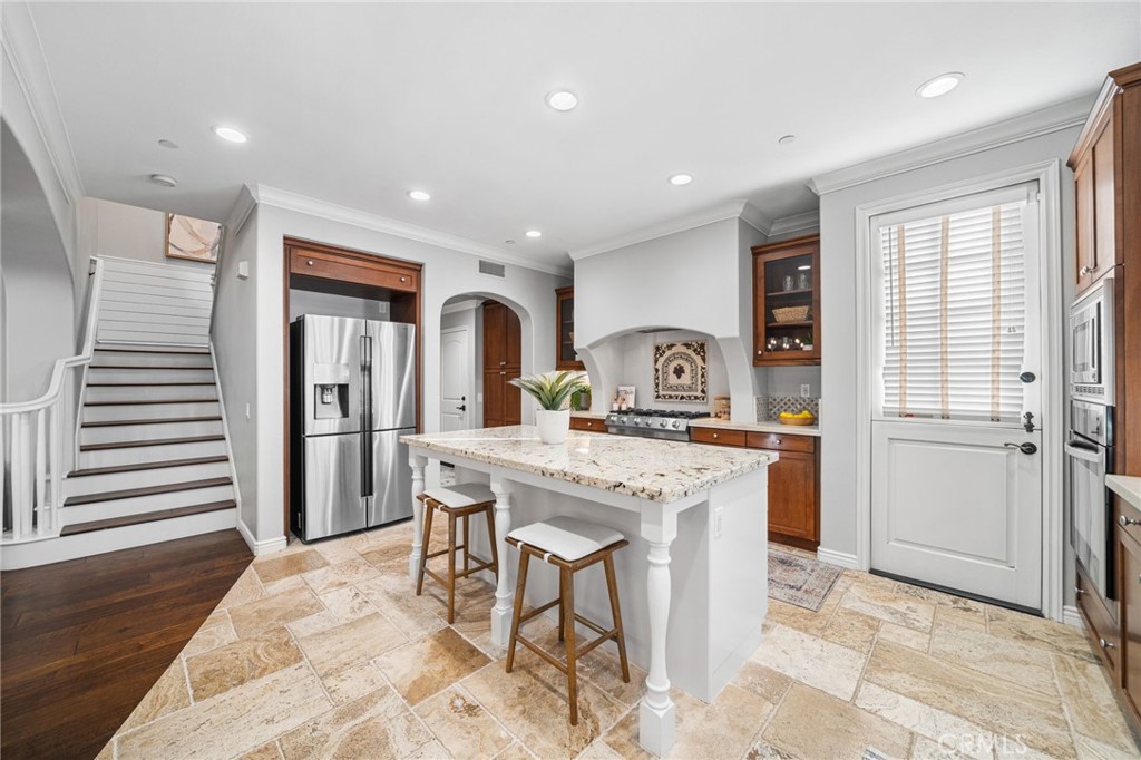 MLS #OC25250779 image #12