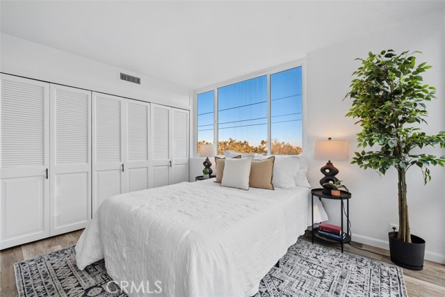 MLS #OC25250784 image #20