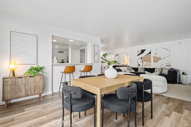 MLS #OC25250784 image #3