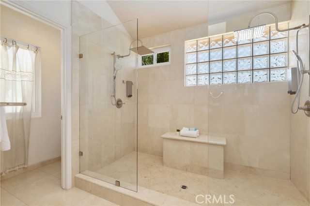 MLS #OC25250797 image #29