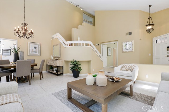 MLS #OC25250797 image #6