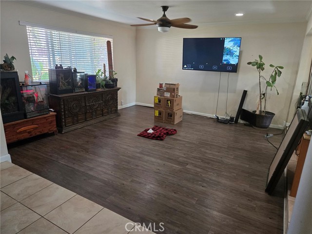 MLS #OC25250825 image #3