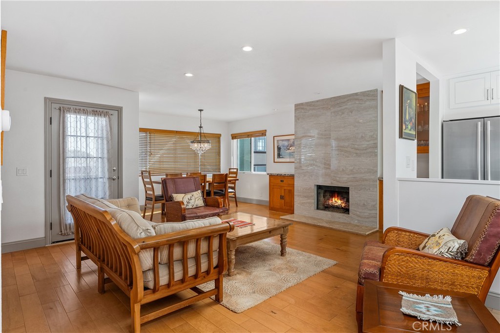 MLS #OC25250843 image #12