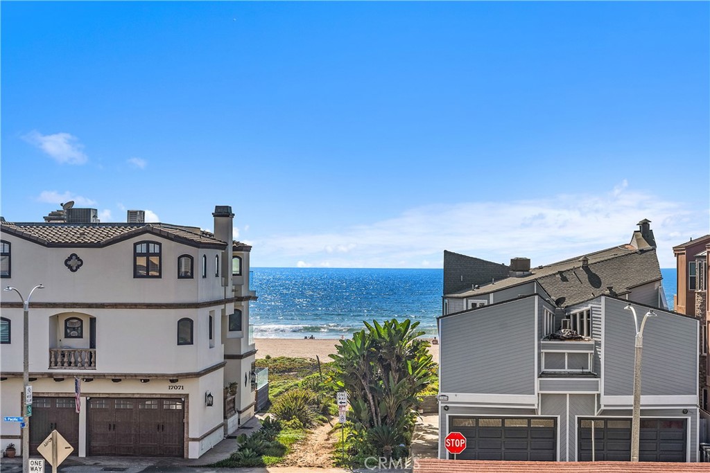 MLS #OC25250843 image #28