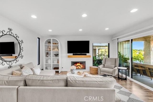 MLS #OC25250846 image #12