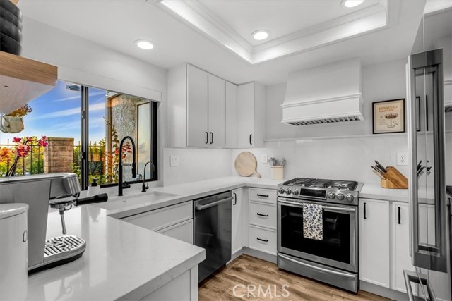 MLS #OC25250846 image #16