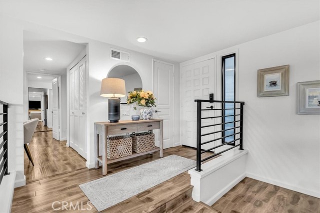 MLS #OC25250846 image #23