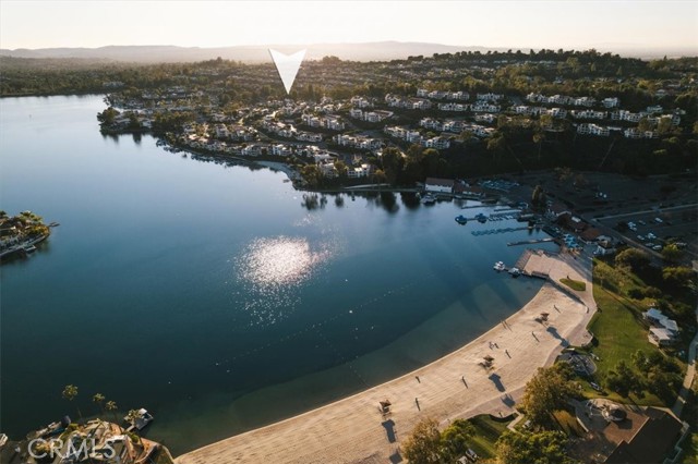 MLS #OC25250846 image #40