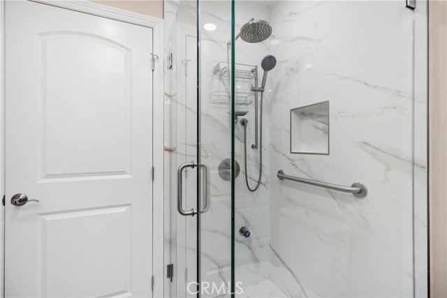 MLS #OC25250868 image #19