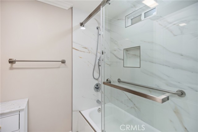 MLS #OC25250868 image #31