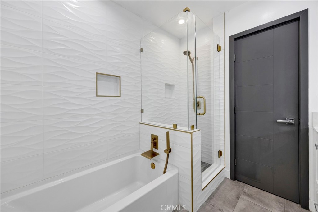 MLS #OC25250905 image #14