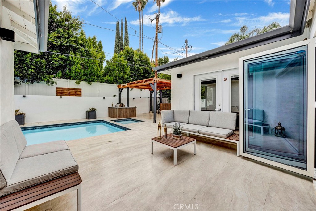 MLS #OC25250905 image #19