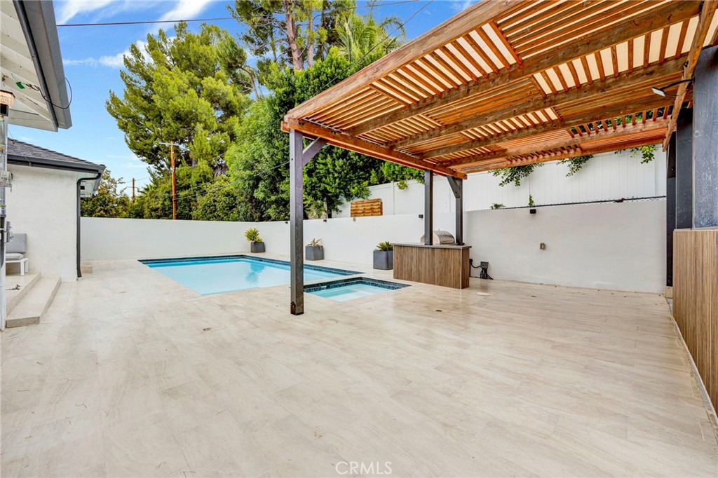 MLS #OC25250905 image #20