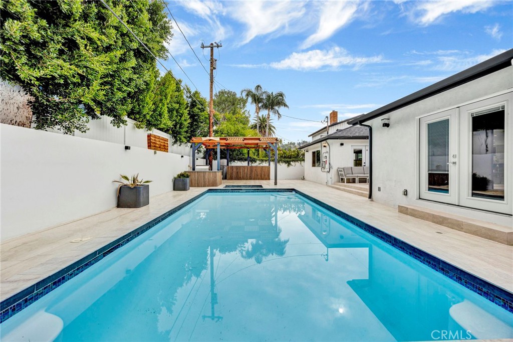 MLS #OC25250905 image #23