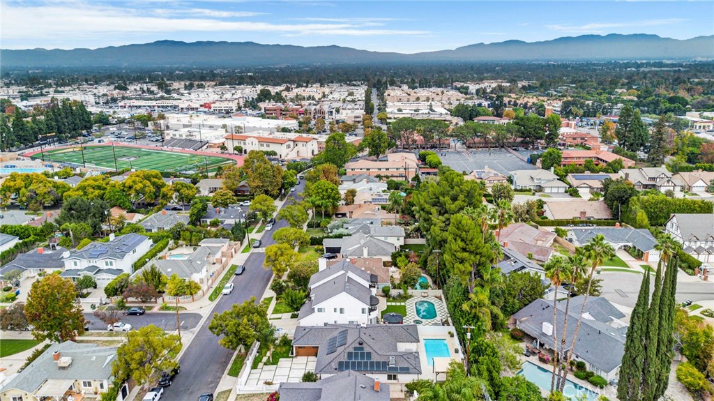 MLS #OC25250905 image #27