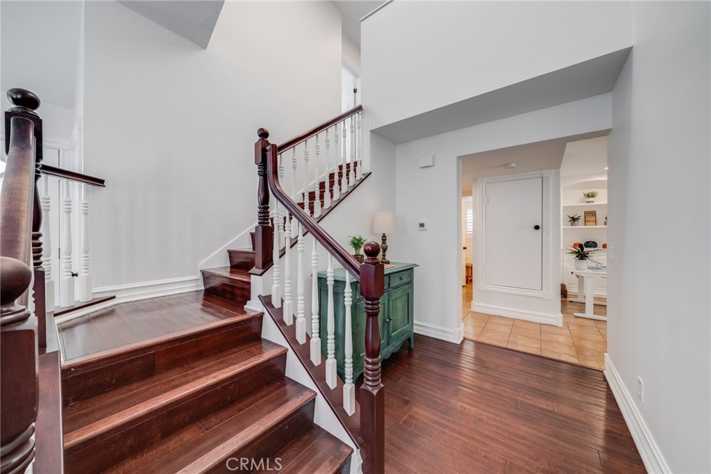 MLS #OC25250983 image #24