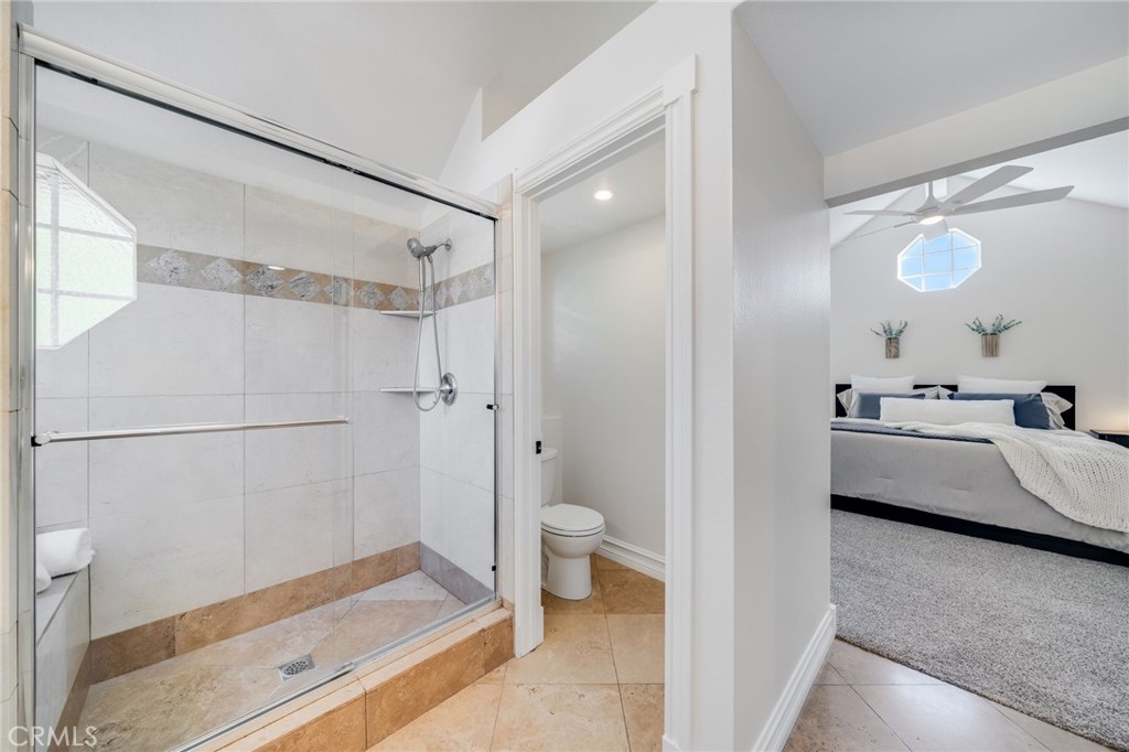 MLS #OC25250983 image #34