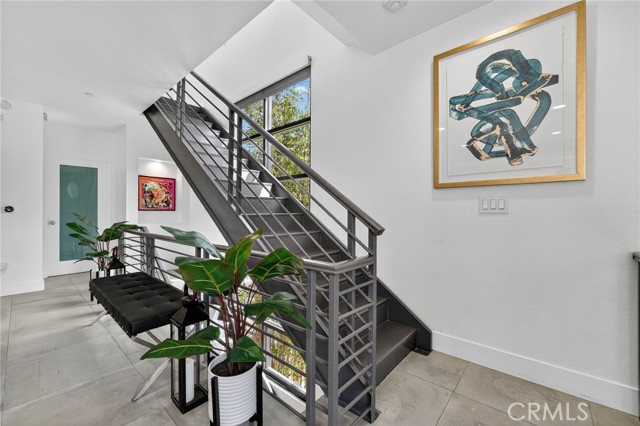 MLS #OC25250996 image #10