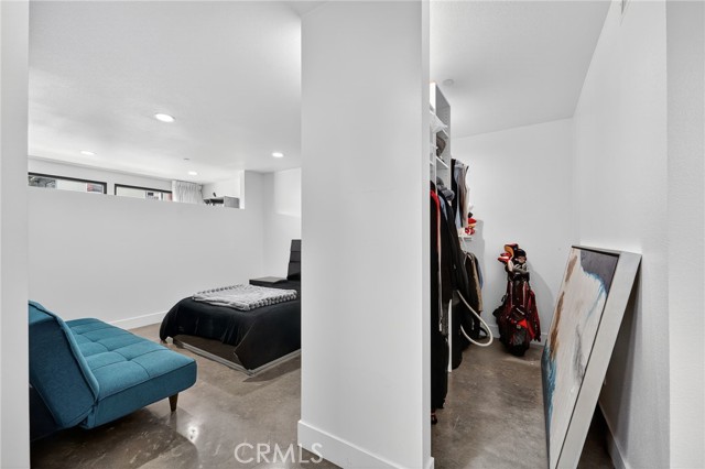 MLS #OC25250996 image #21