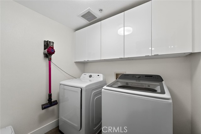 MLS #OC25250996 image #23