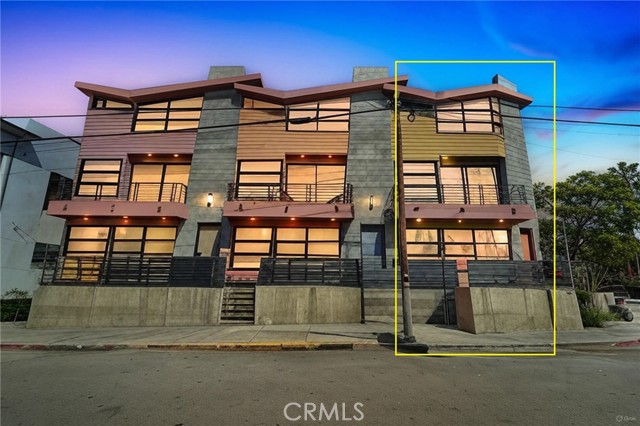 MLS #OC25250996 image #32