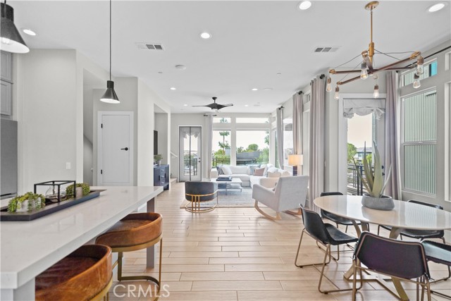 MLS #OC25228469 image #11