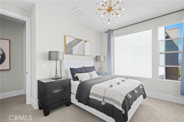 MLS #OC25228469 image #30