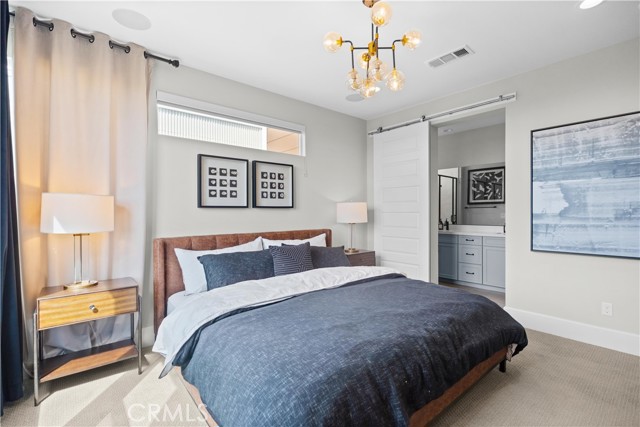 MLS #OC25228469 image #37