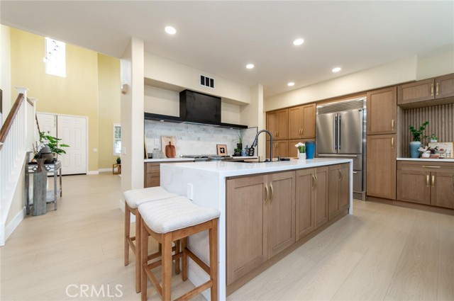 MLS #OC25251109 image #10