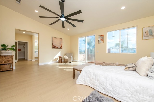 MLS #OC25251109 image #30