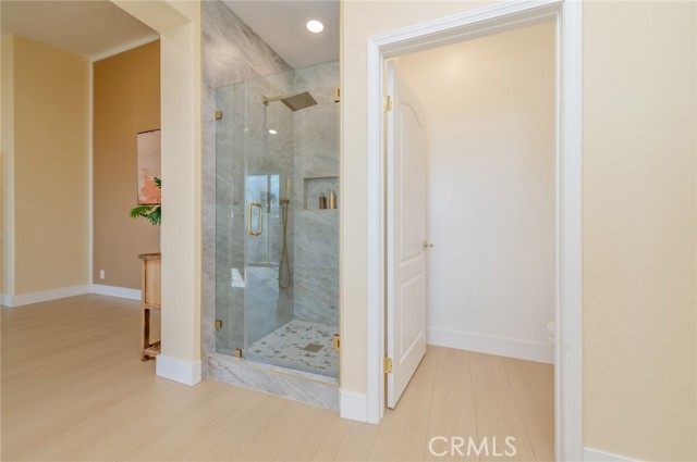 MLS #OC25251109 image #34