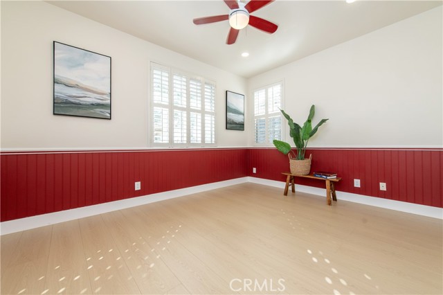 MLS #OC25251109 image #41