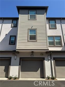 MLS #OC25251122 image #1