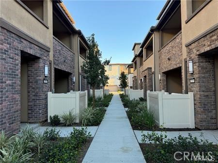 MLS #OC25251122 image #2