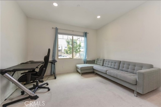 MLS #OC25251140 image #12