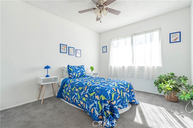 MLS #OC25251169 image #28