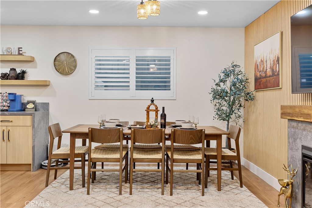 MLS #OC25251185 image #17