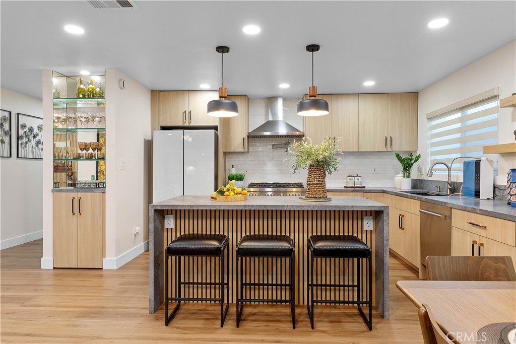 MLS #OC25251185 image #19