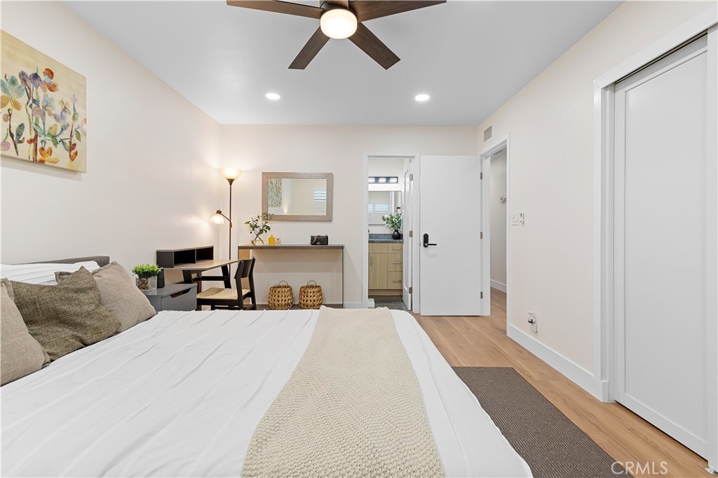 MLS #OC25251185 image #30