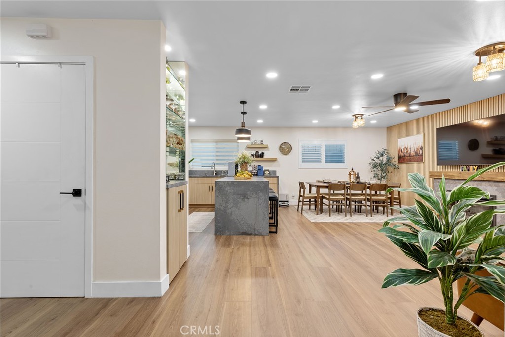 MLS #OC25251185 image #36