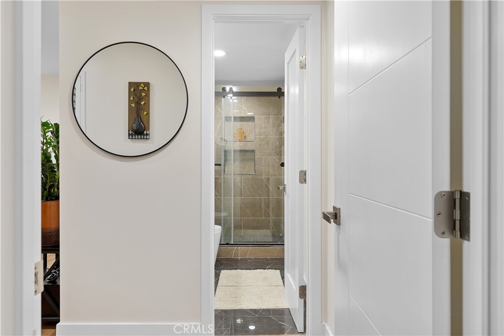 MLS #OC25251185 image #38