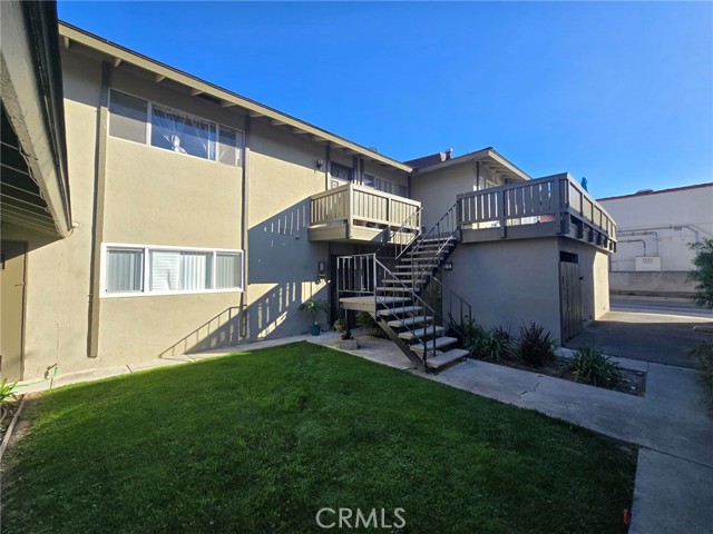 MLS #OC25251189 image #2