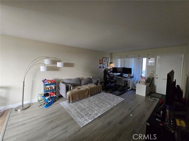 MLS #OC25251189 image #8