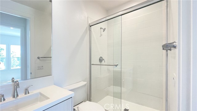 MLS #OC25251196 image #10