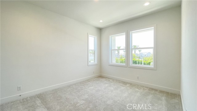 MLS #OC25251196 image #23