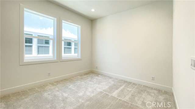 MLS #OC25251196 image #24