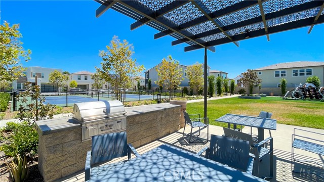 MLS #OC25251196 image #28