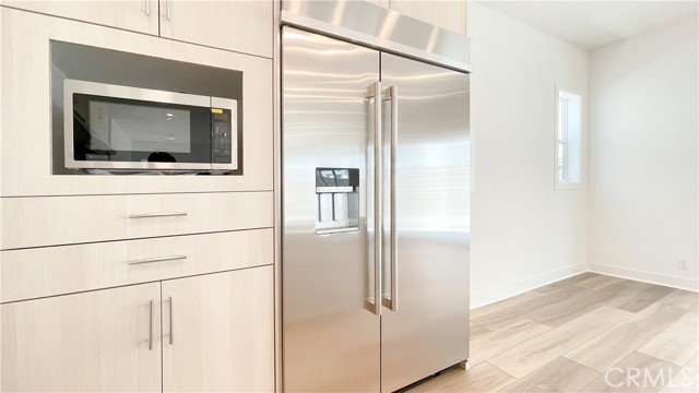 MLS #OC25251196 image #3