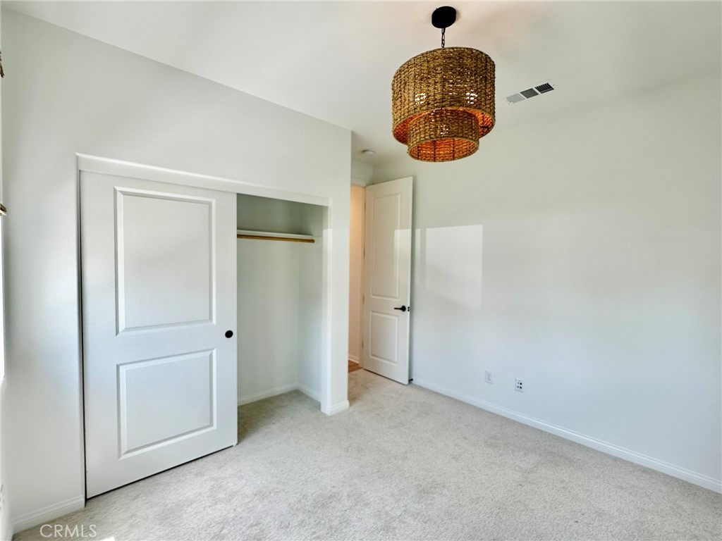 MLS #OC25251203 image #22